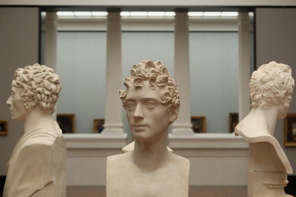 Comment le Centre Dentaire Anjou gère-t-il les dents sensibles ?